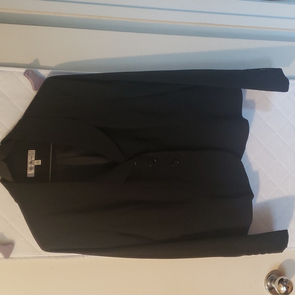 Black blazer - Picture 1 of 4